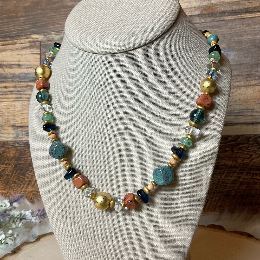 Turquoise Necklace - Picture 2 of 6
